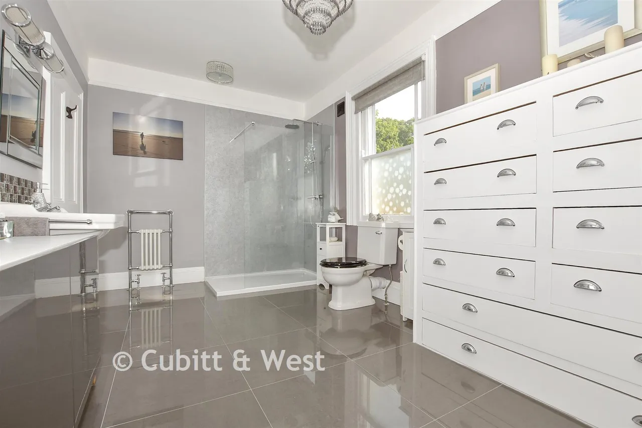 Long Copse Lane, Emsworth, PO10, photo 18