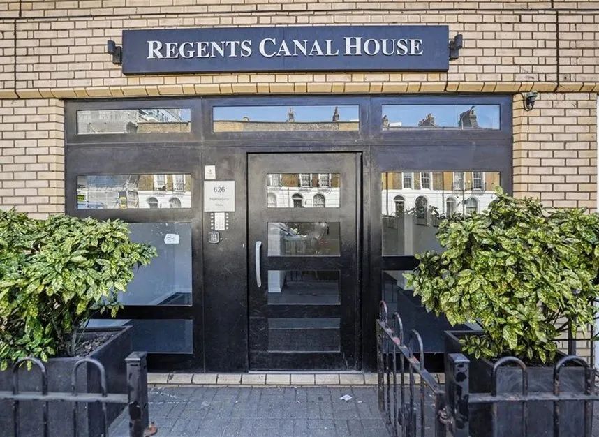 Commercial Road, Wapping, E14, photo 6