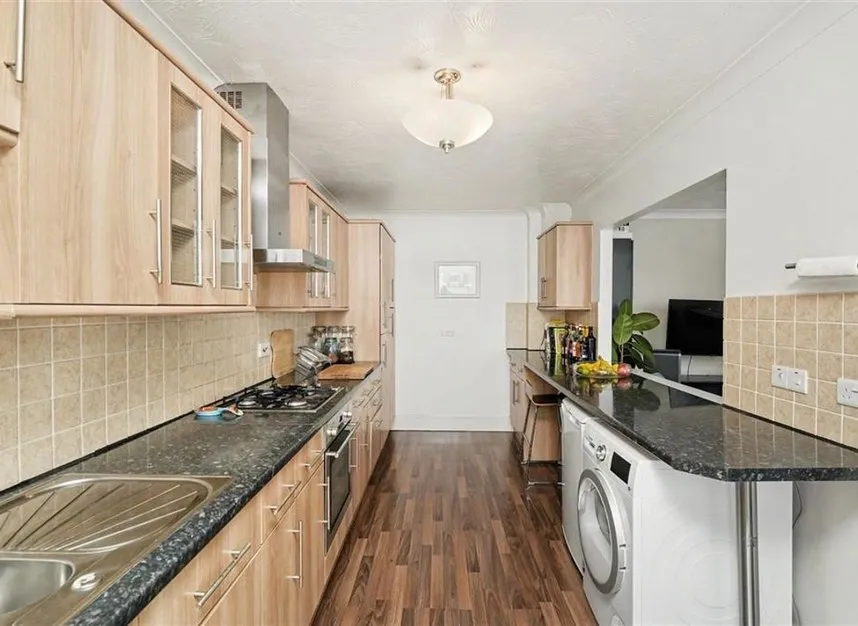 Commercial Road, Wapping, E14, photo 2