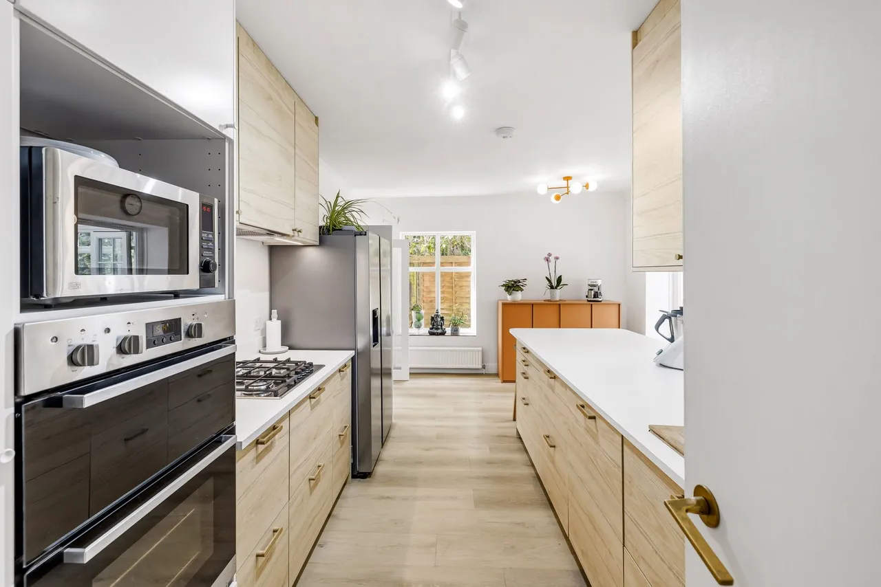 Balcombe Road, Haywards Heath, RH16, photo 8