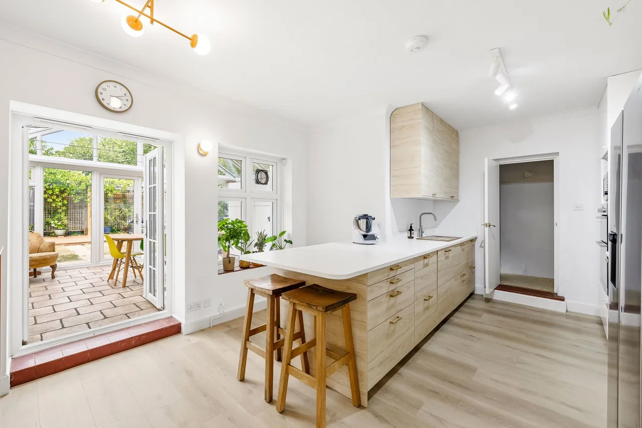 Balcombe Road, Haywards Heath, RH16, photo 6