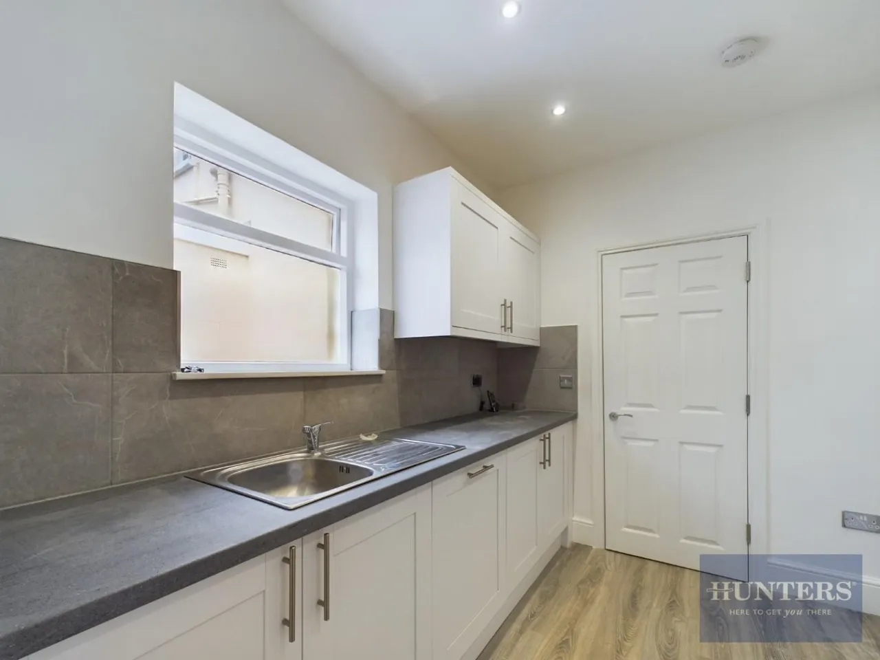 Grosvenor Street, GL52, photo 7