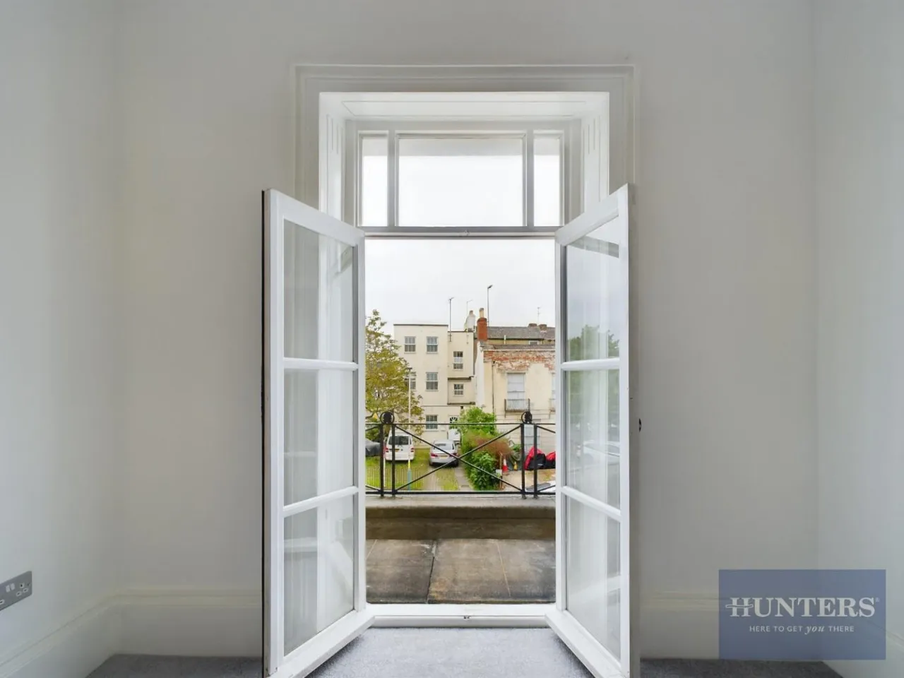 Grosvenor Street, GL52, photo 2