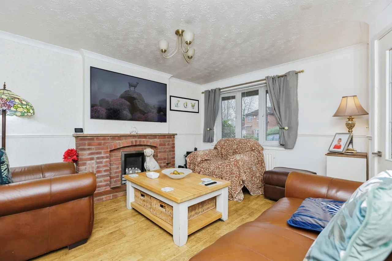 Grosvenor Close, Glen Parva, LE2, photo 2