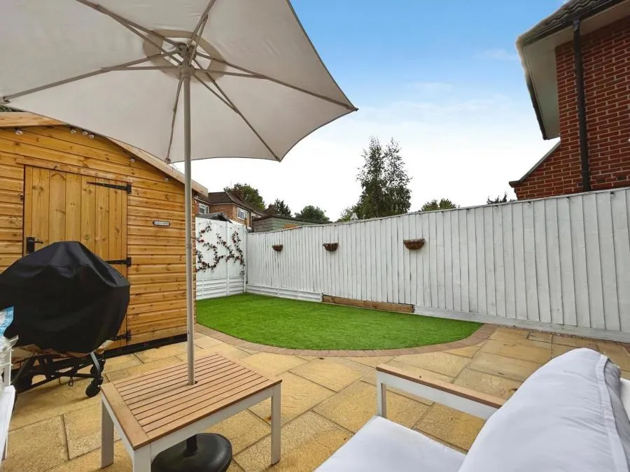 Lane End Road, High Wycombe, HP12, photo 14