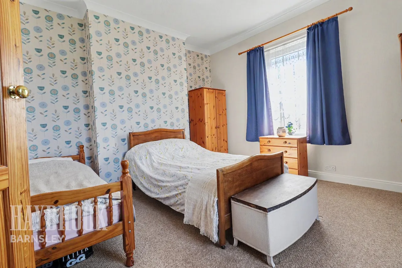 Burton Road, Monk Bretton, photo 15