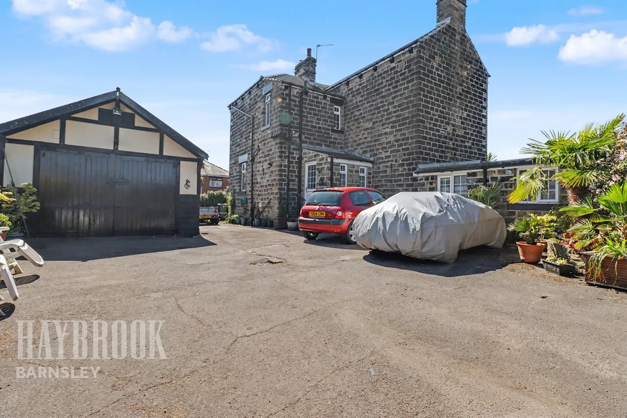 Burton Road, Monk Bretton, photo 18