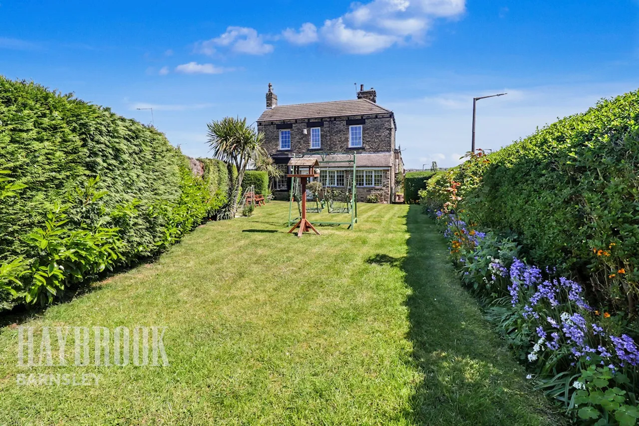 Burton Road, Monk Bretton, photo 17