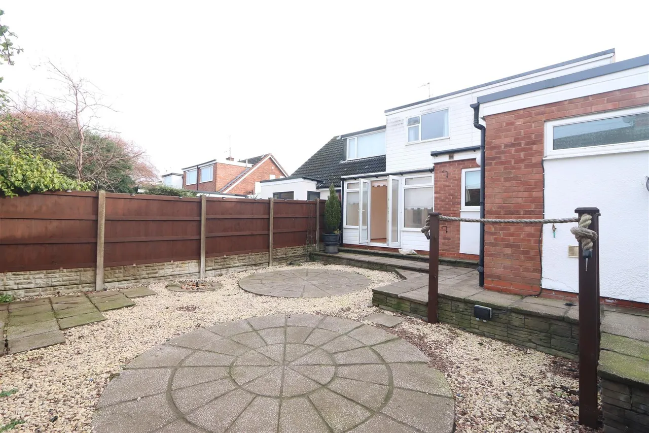 Milestone Drive, Hagley, Stourbridge, photo 11