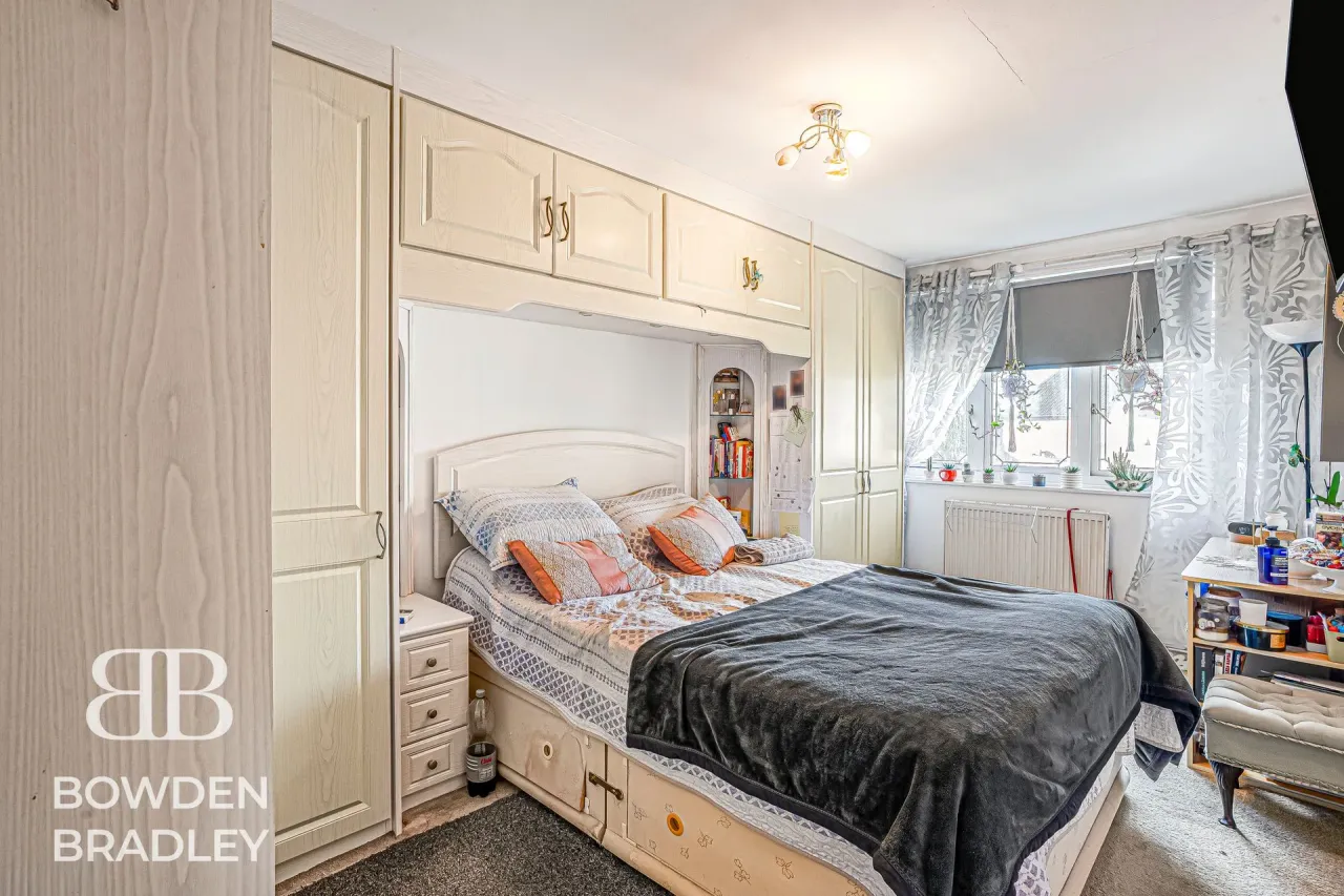 Foremark Close, Hainault, IG6, photo 31