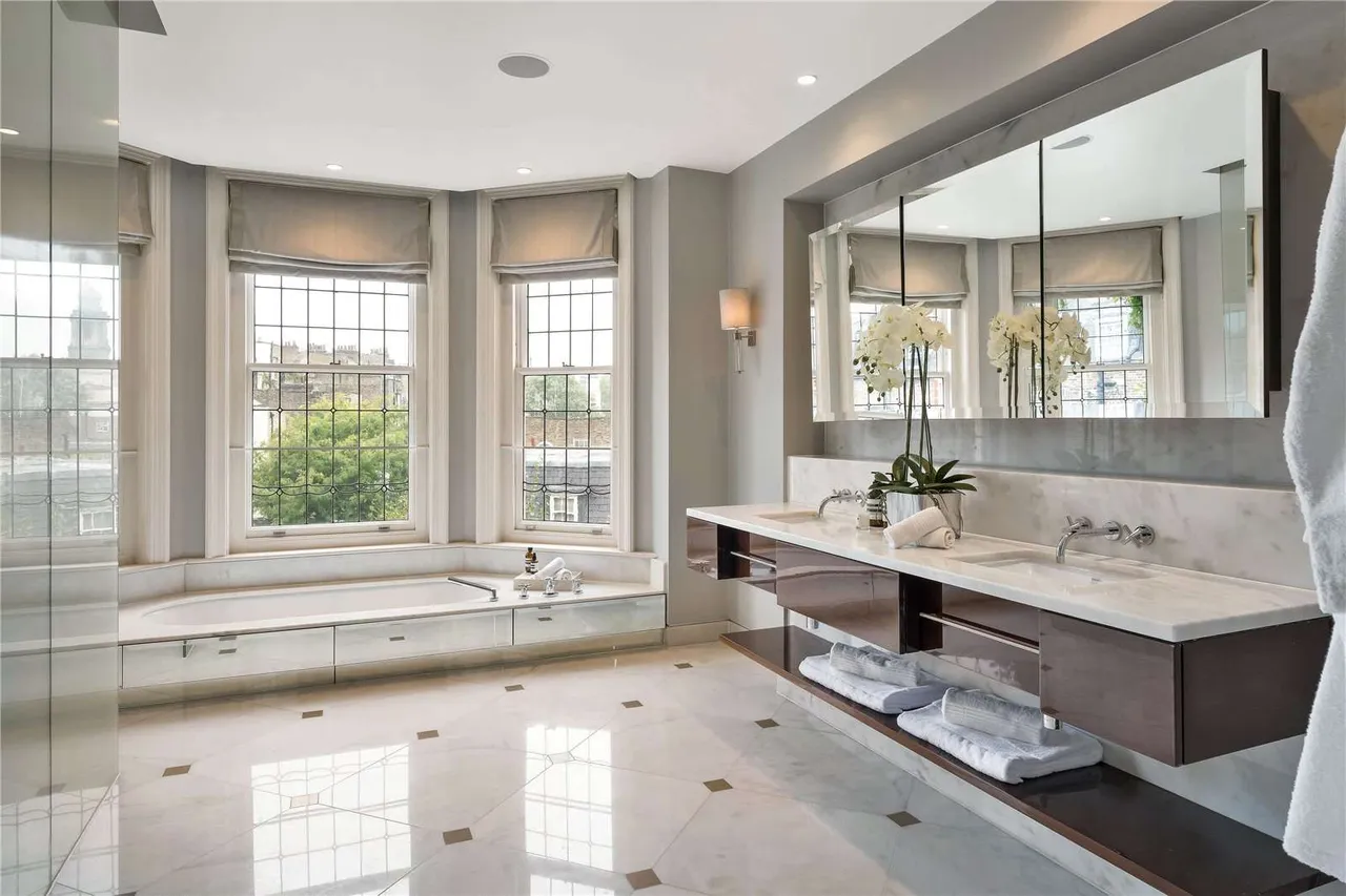 Lygon Place, London, SW1W 0JR, photo 11