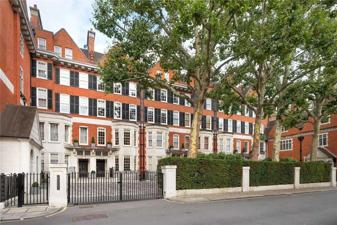7 bed house for sale — Lygon Place, London, SW1W 0JR