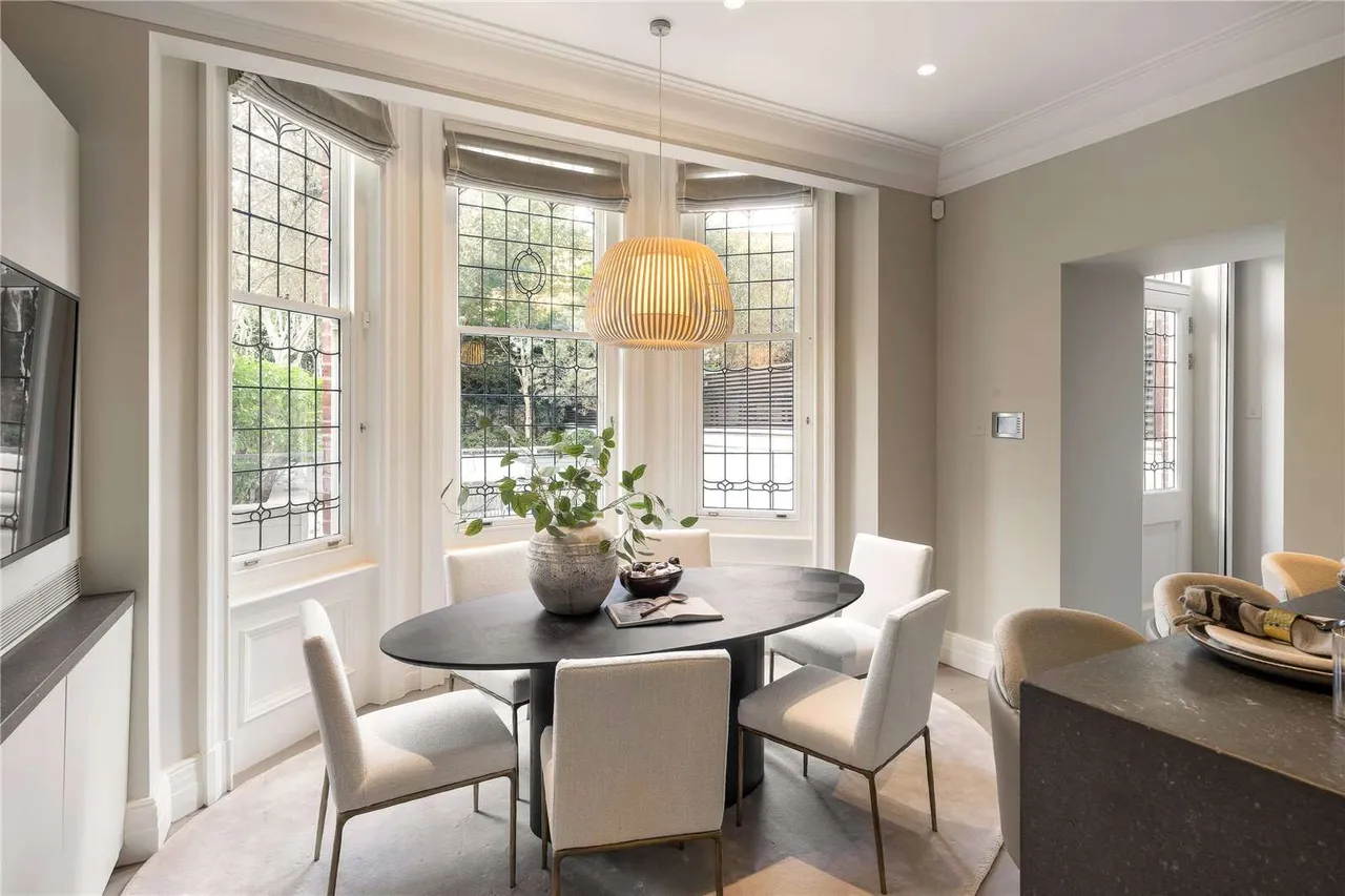 Lygon Place, London, SW1W 0JR, photo 5