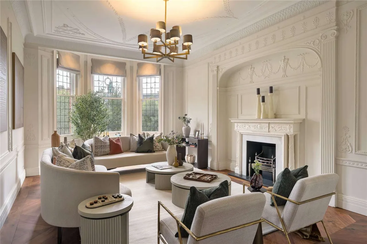 Lygon Place, London, SW1W 0JR, photo 9