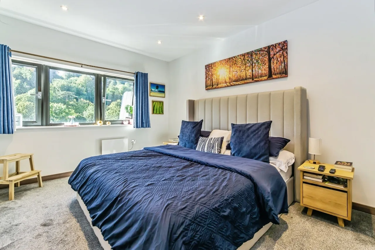 Croydon Road, Caterham, Surrey, CR3, photo 7