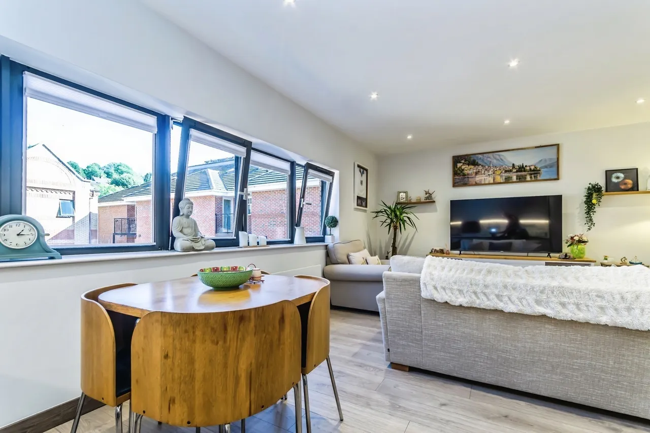 Croydon Road, Caterham, Surrey, CR3, photo 6