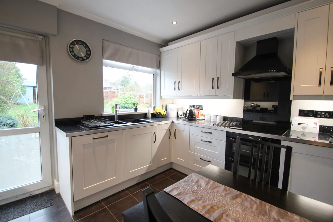 Chastilian Road, Dartford, photo 5