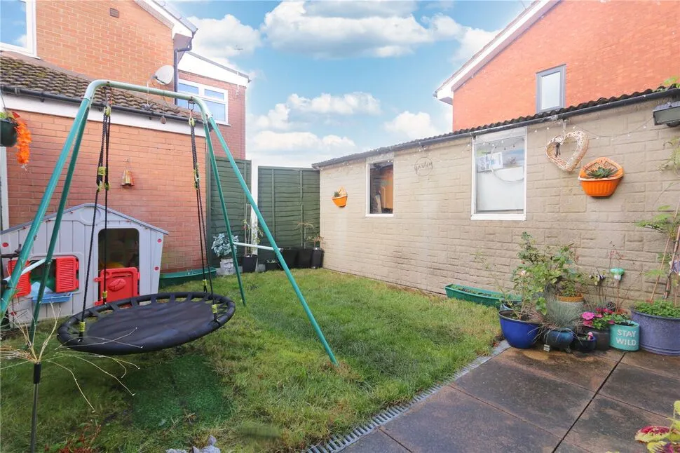 Coppice Walk, Denton, M34, photo 8