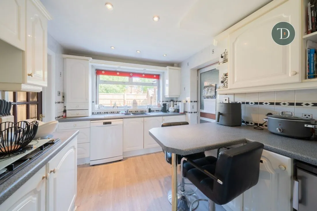 Prenton Dell Avenue, Prenton, CH43 3DA, photo 8
