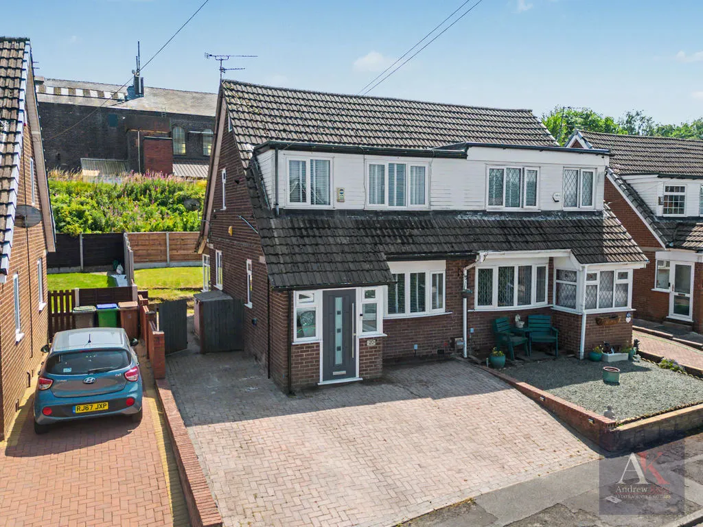 Fairfax Drive, Littleborough OL15 8RA, photo 26