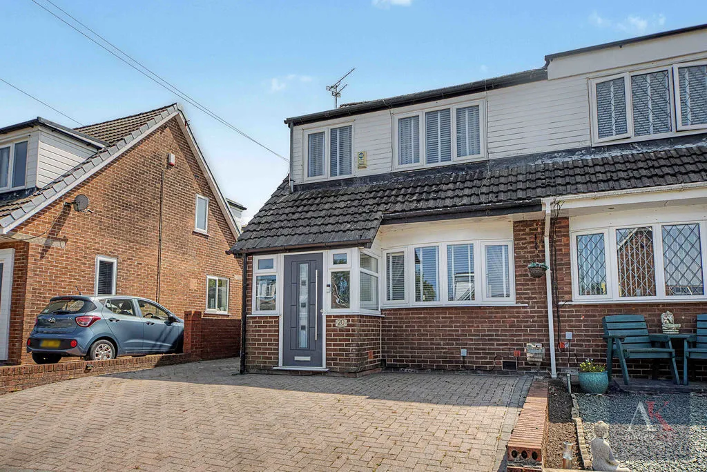 Fairfax Drive, Littleborough OL15 8RA, photo 27