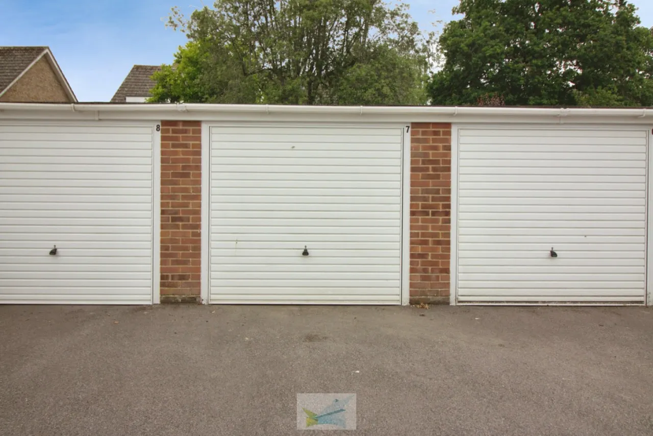 New Milton, BH25, photo 13