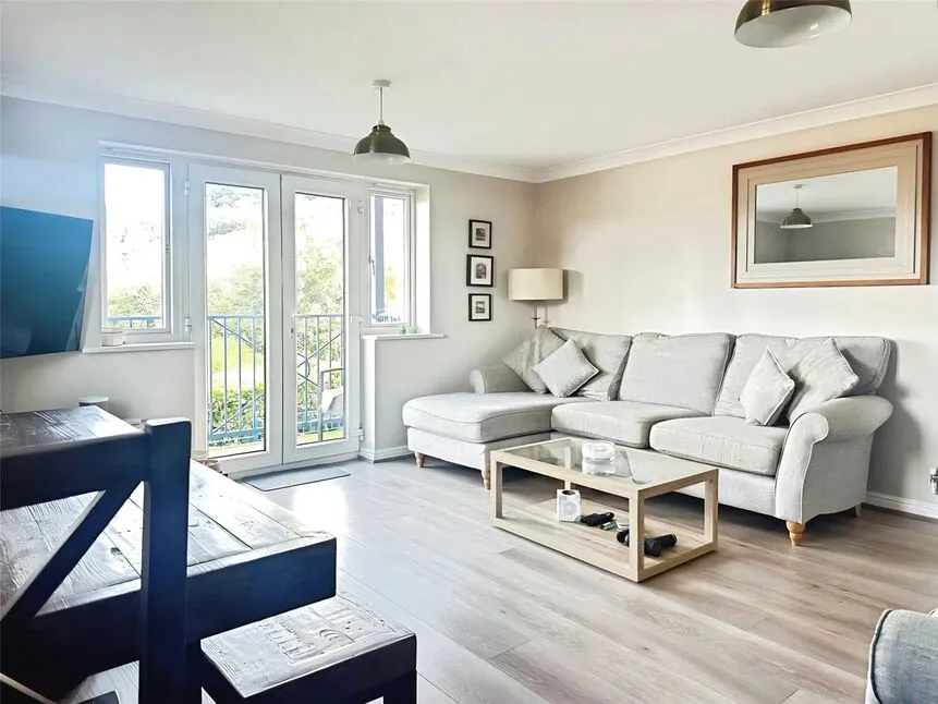 Florin Drive, Rochester, Kent, ME1, photo 2
