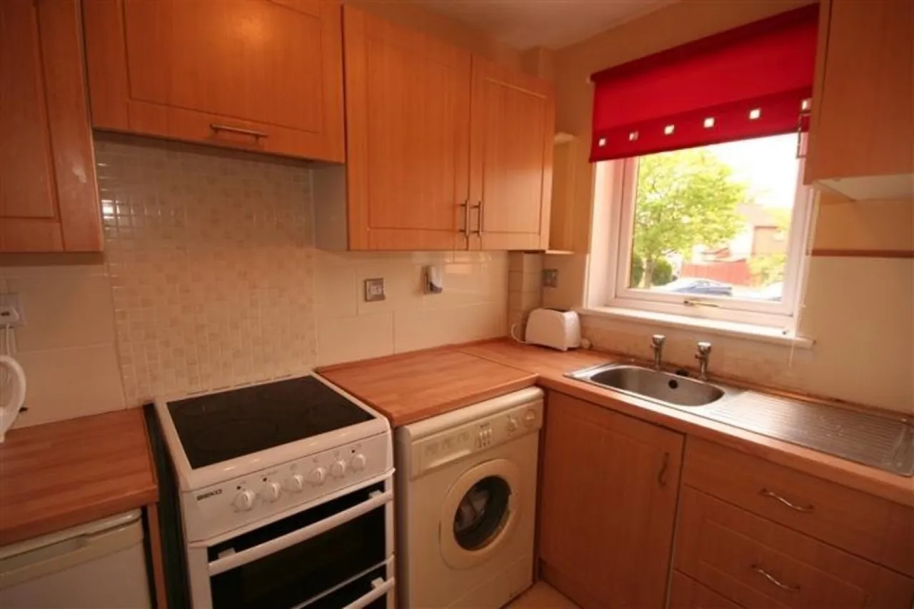 Langford Drive, Parkhouse, Glasgow, photo 3