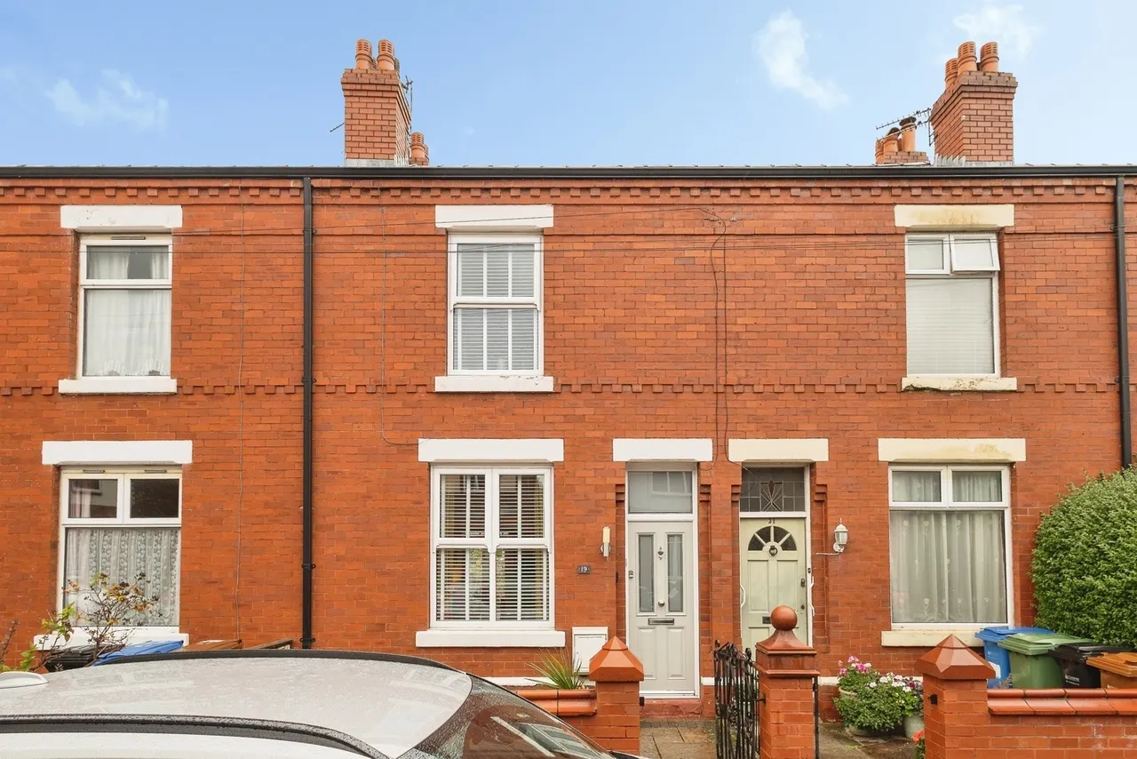 2 bed house for sale, Westbourne Grove, Stockport, SK5