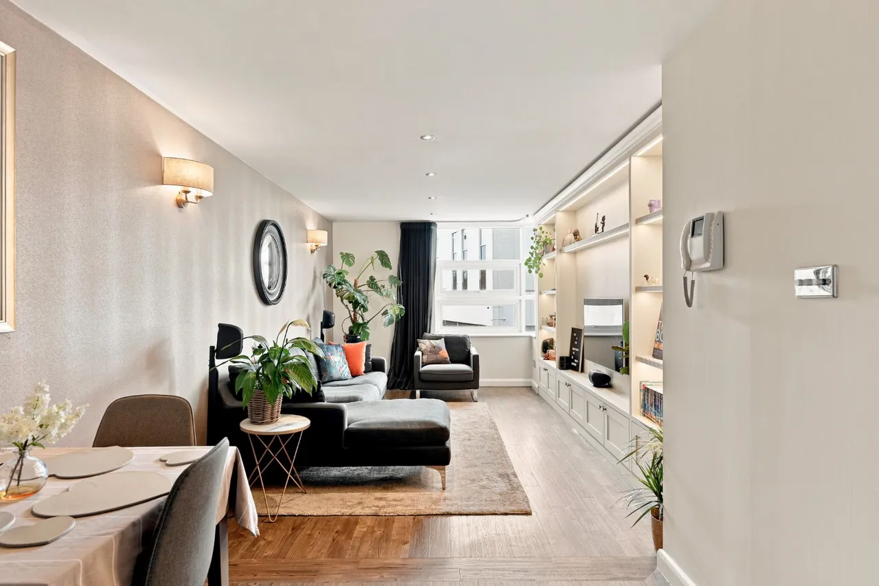 Leeman Road, York, YO26, photo 4