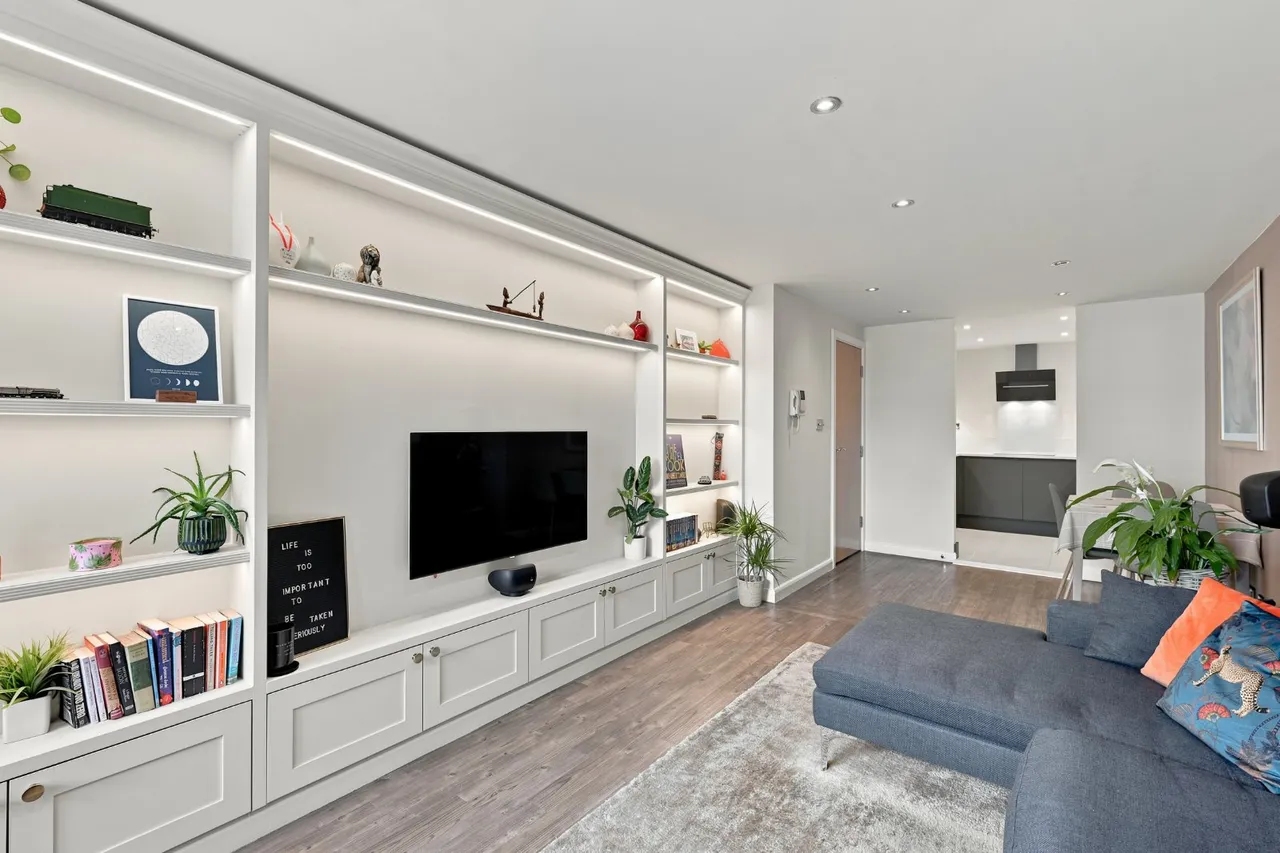 Leeman Road, York, YO26, photo 3