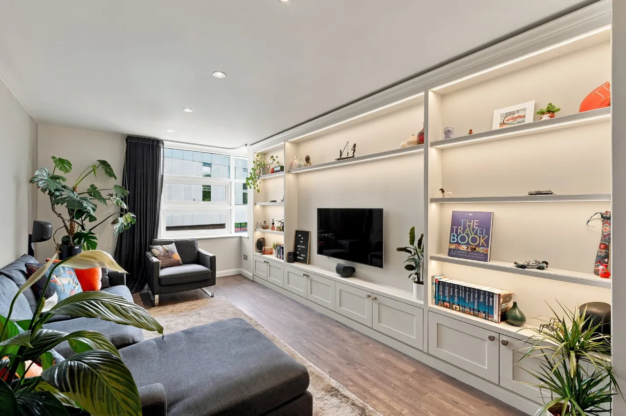 Leeman Road, York, YO26, photo 2