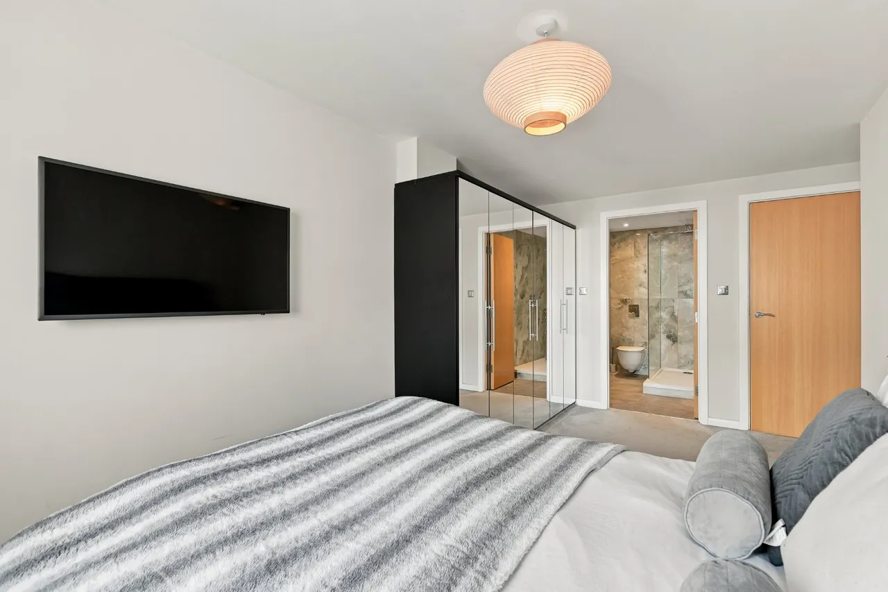 Leeman Road, York, YO26, photo 8