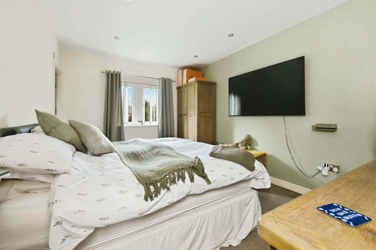 Riverside Court, Denby Dale, HD8, photo 18