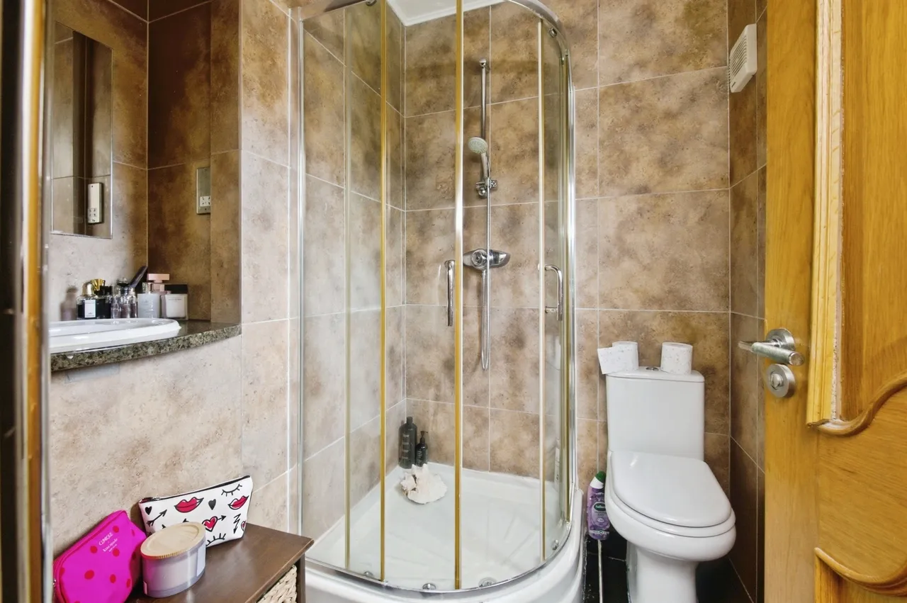 Riverside Court, Denby Dale, HD8, photo 23
