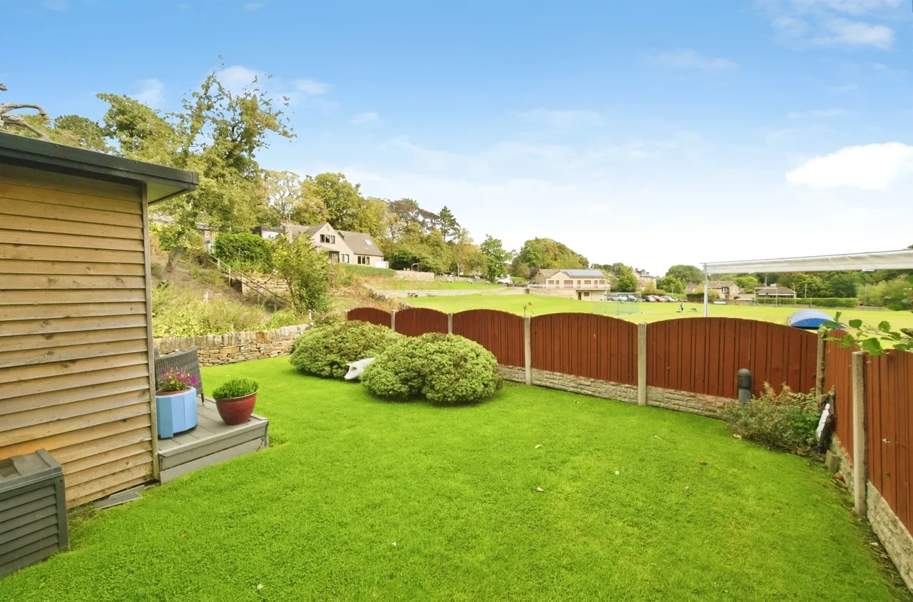 Riverside Court, Denby Dale, HD8, photo 4