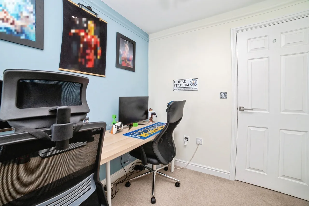 Sheldon Close, SUTTON-IN-ASHFIELD, Nottinghamshire, NG17, photo 16