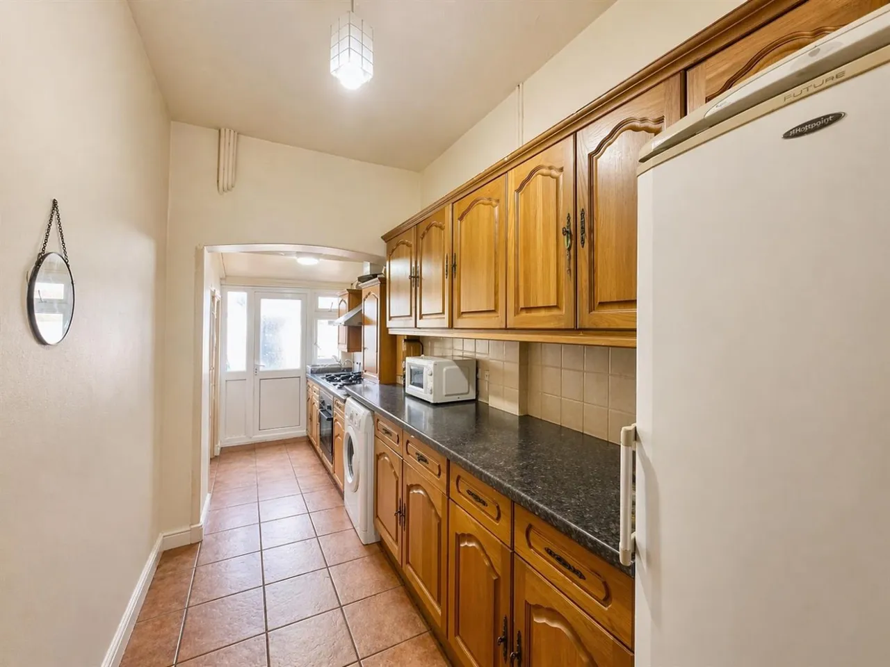 Terraced For SaleCromwell Road, Hounslow, TW3, photo 3