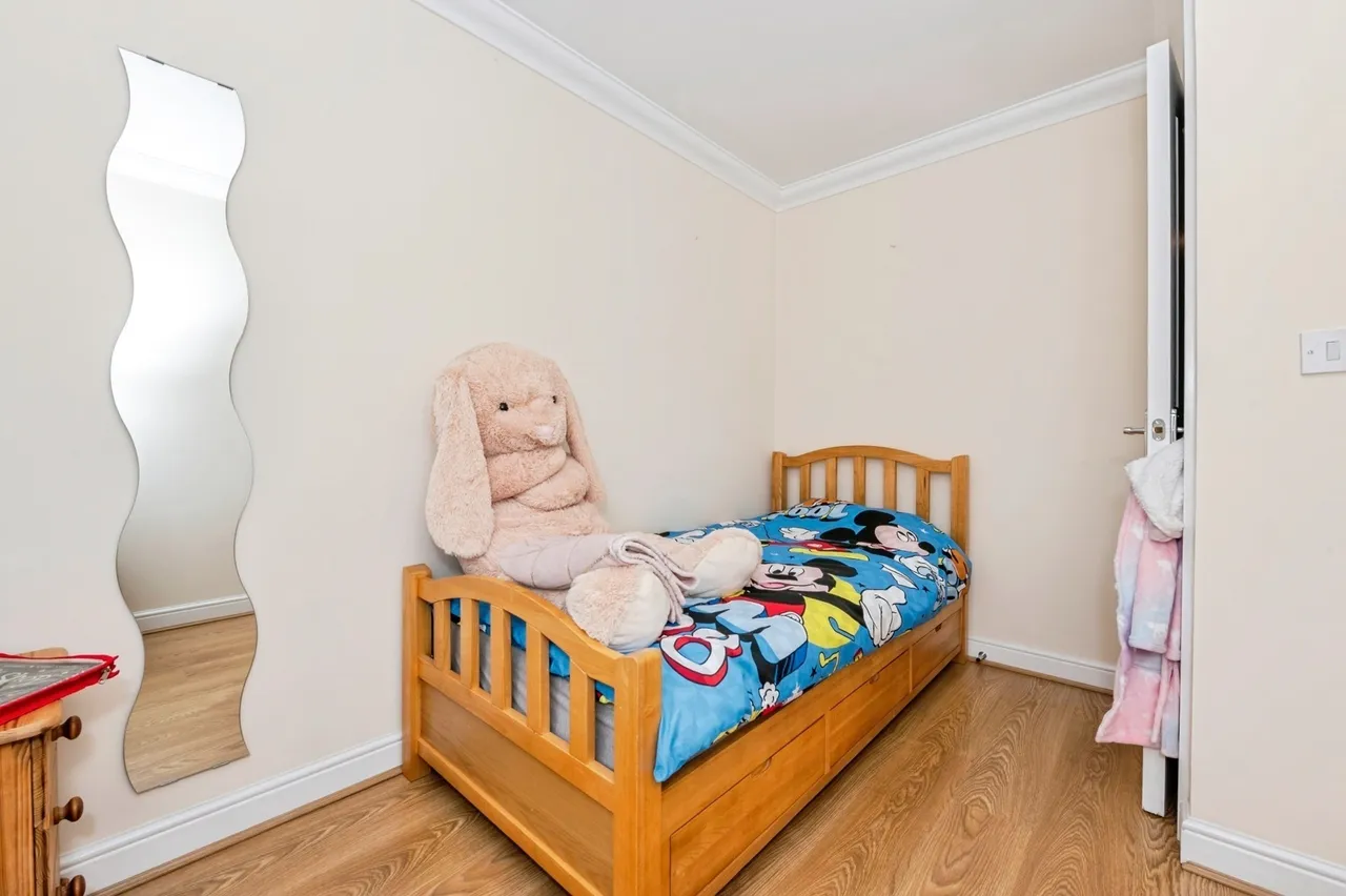 Agate Court, Sittingbourne, Kent, ME10, photo 9