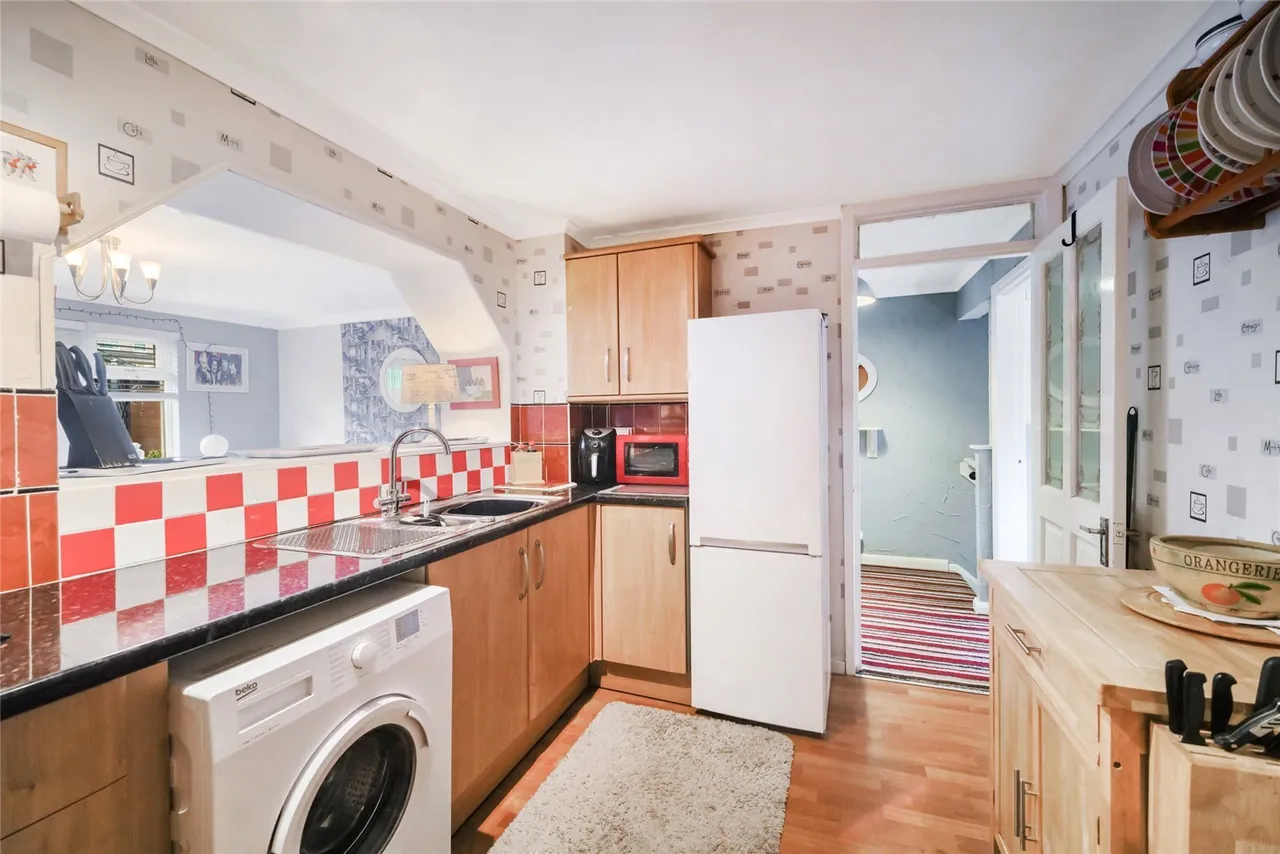 Loch Laxford, St Leonard, East Kilbride, South Lanarkshire, G74, photo 18