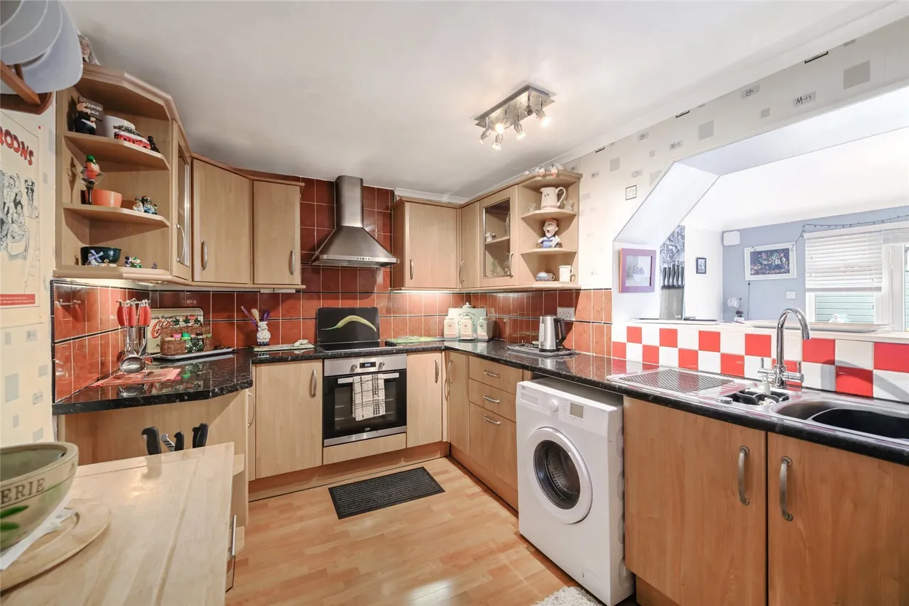 Loch Laxford, St Leonard, East Kilbride, South Lanarkshire, G74, photo 5