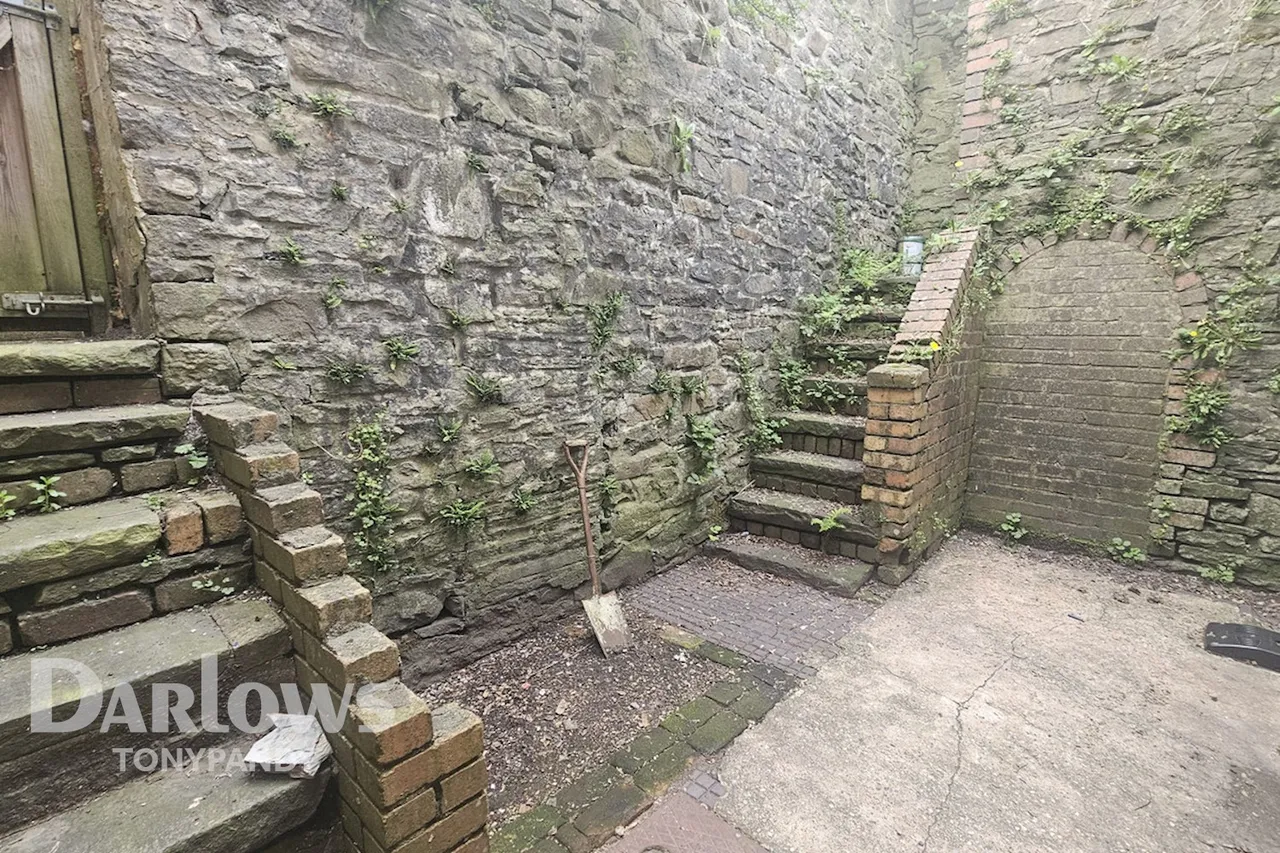 East Road, Tylorstown, CF43, photo 14