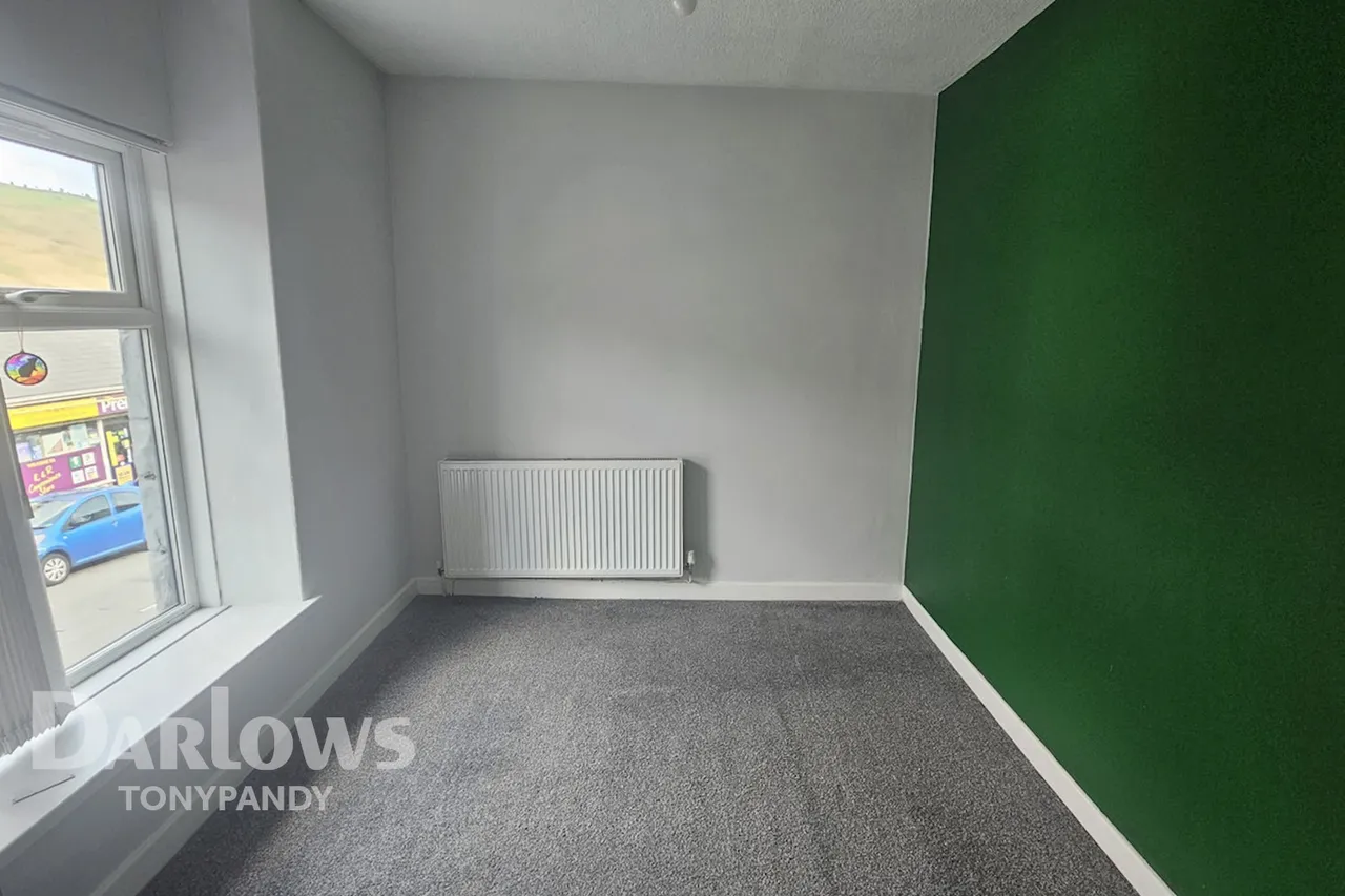 East Road, Tylorstown, CF43, photo 12