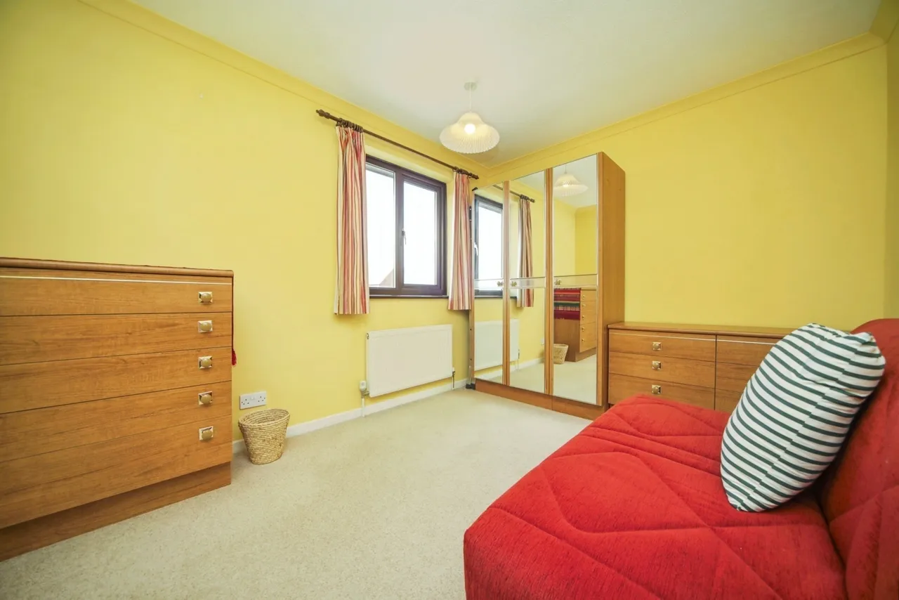 Darcy Close, Bury St. Edmunds, Suffolk, IP32, photo 8