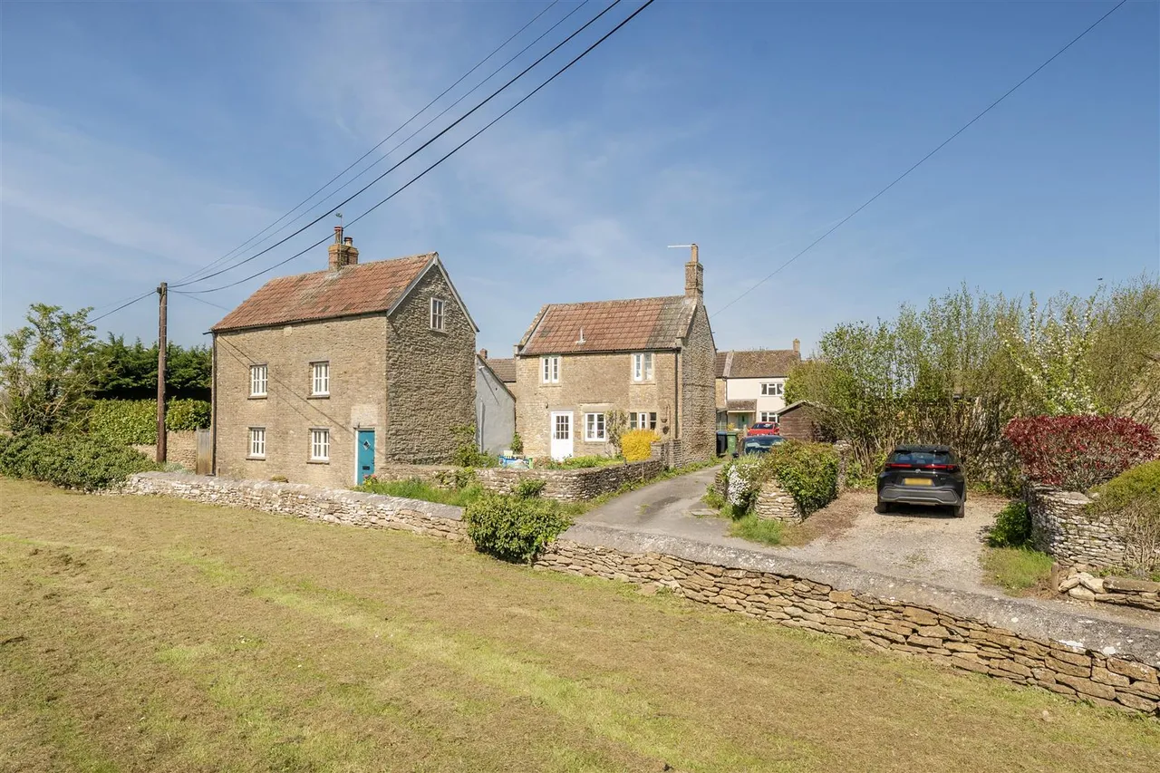 Grove lane, Kington St. Michael, SN14, photo 22