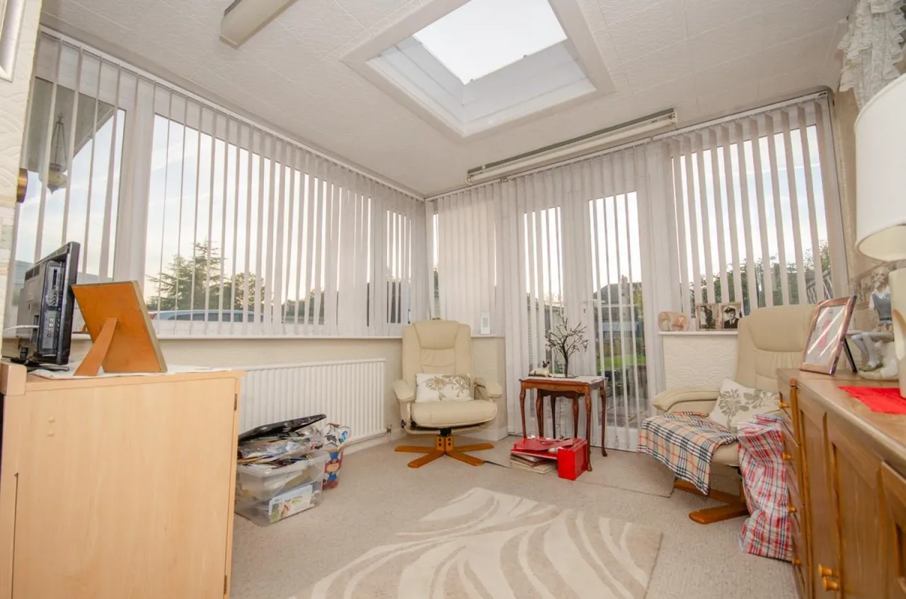 Sutherland Avenue, Downend, BS16, photo 6