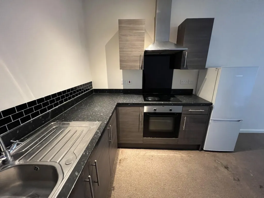 Brindley Road, Manchester, M16, photo 5