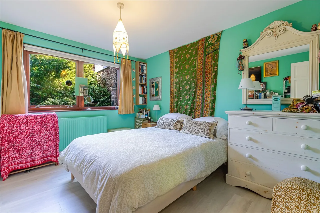 Cinders Lane, Stoke Fleming, TQ6, photo 12