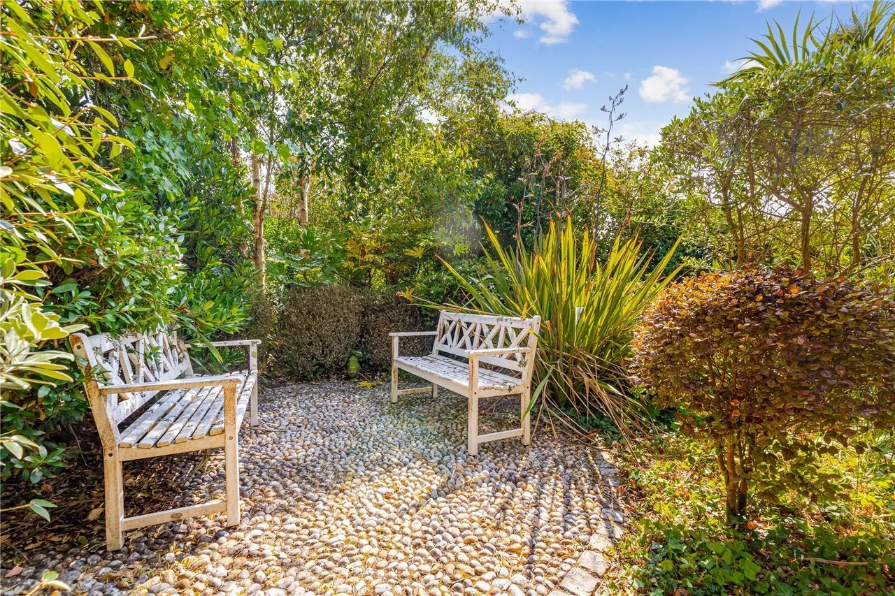 Cinders Lane, Stoke Fleming, TQ6, photo 17