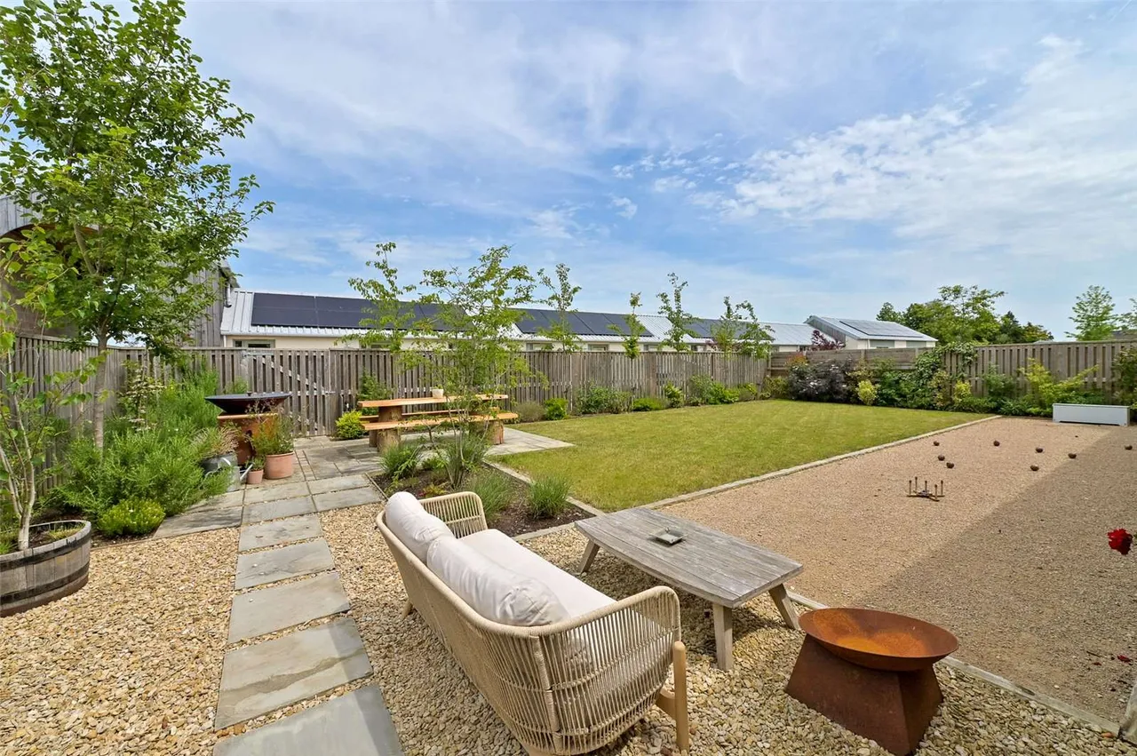 Oxford Road, Burford, Oxfordshire, OX18 4ET, photo 11